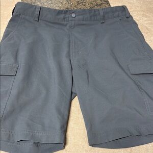 Nike ACG Gray Cargo Shorts with Relaxed Fit